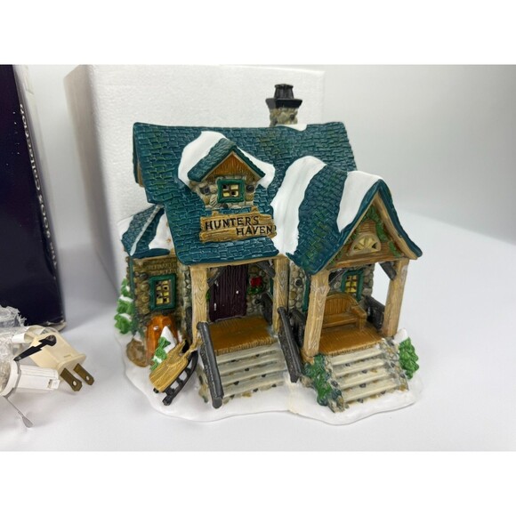 2003 LEMAX CAROLE TOWNE HUNTER'S HAVEN LIGHTED With Box - Picture 7 of 10